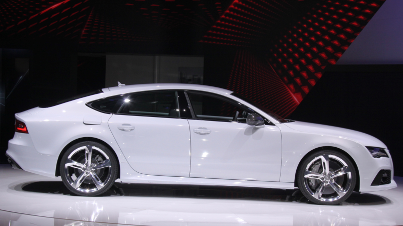 Illustration for article titled 2014 Audi RS7: Someone Please Buy My Unneeded Organs